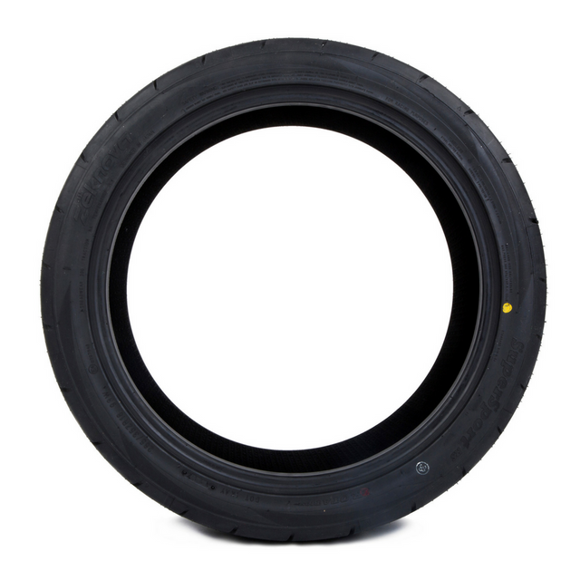 Toyo Proxes TQ tire